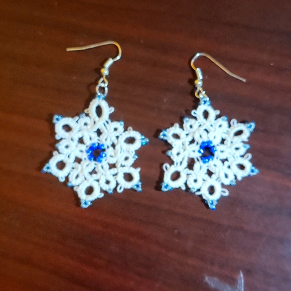 Beaded Snowflake Earrings - Picture 2 of 4